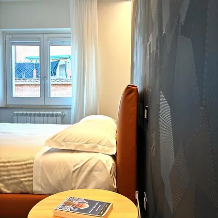 דירה Nima Boutique House פרוג'ה