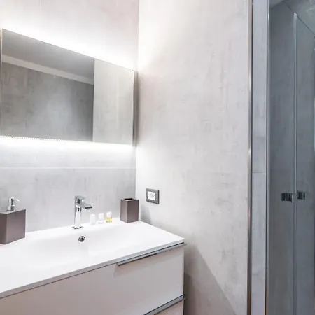 Nima Boutique House דירה